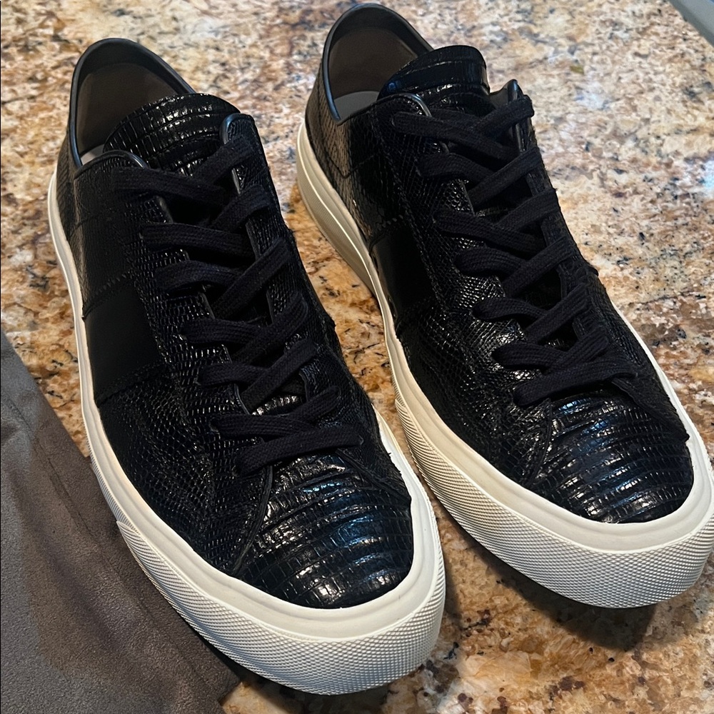 Tom Ford Cambridge Black Lizard Skin Low-Top Sneakers with White Platform
